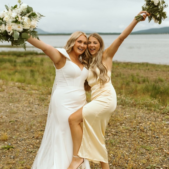 Hello Molly Cream Midi Dress - Picture 6 of 6